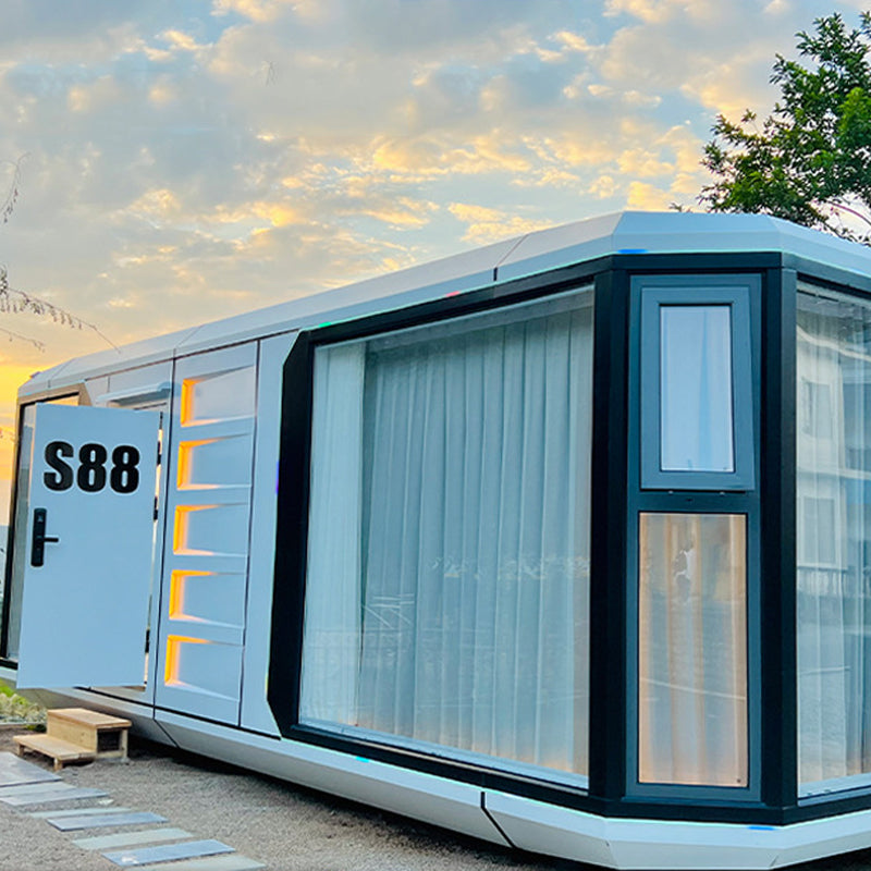 Space Capsule (Cabin)